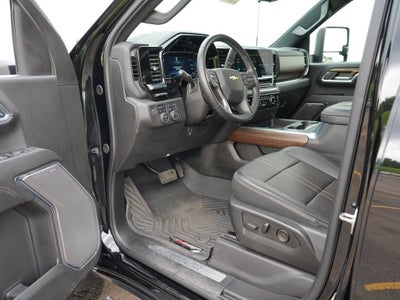 2024 Chevrolet Silverado 3500 HD High Country