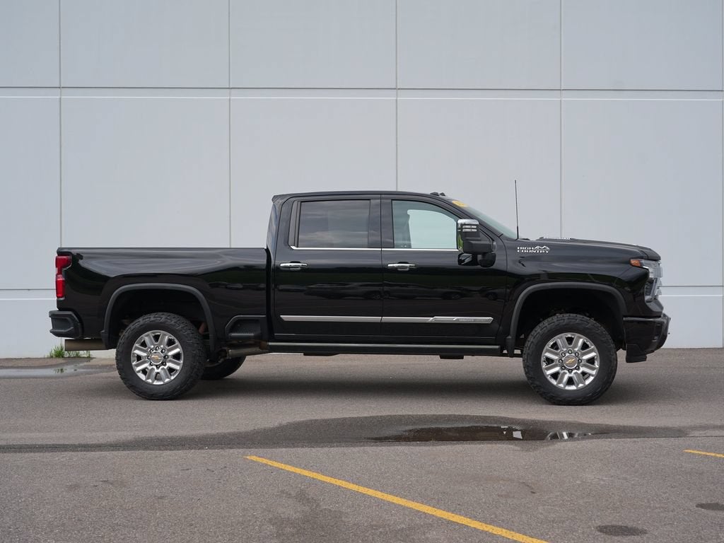 2024 Chevrolet Silverado 3500 HD High Country