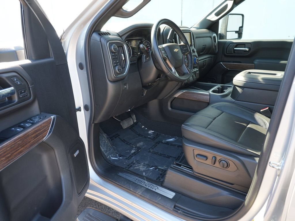 2022 Chevrolet Silverado 3500 HD High Country