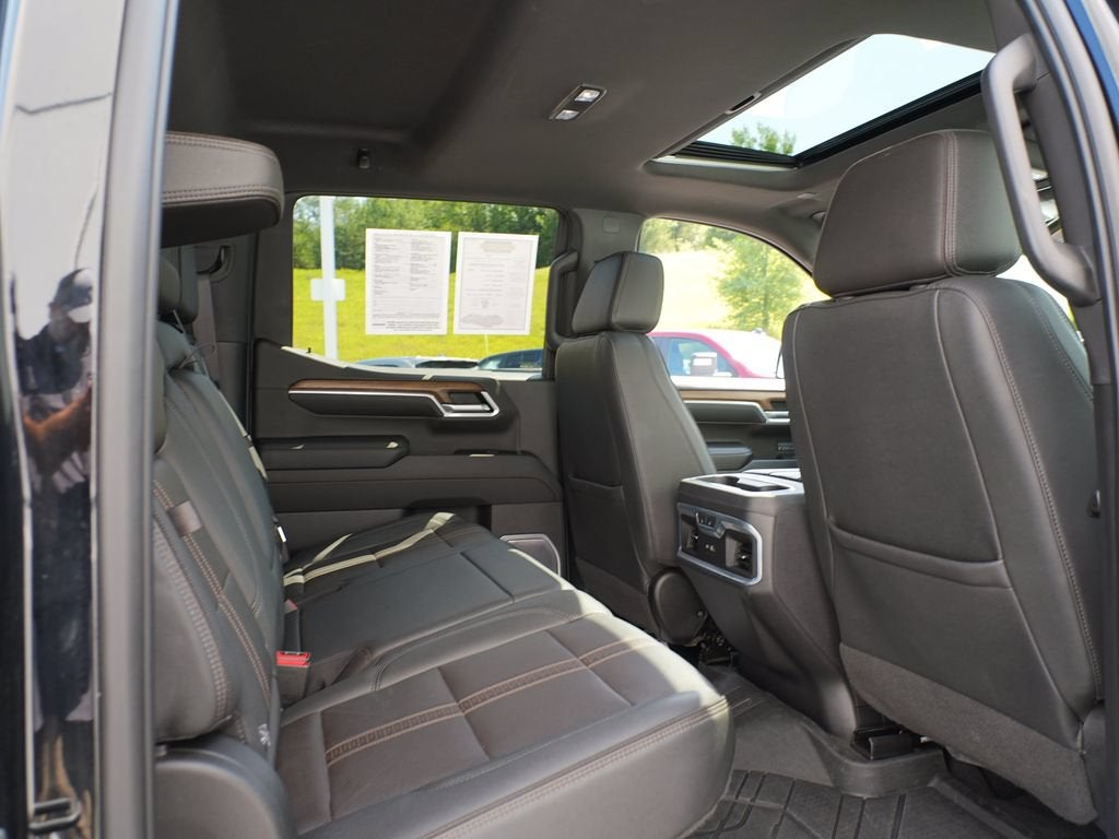 2022 Chevrolet Silverado 1500 High Country