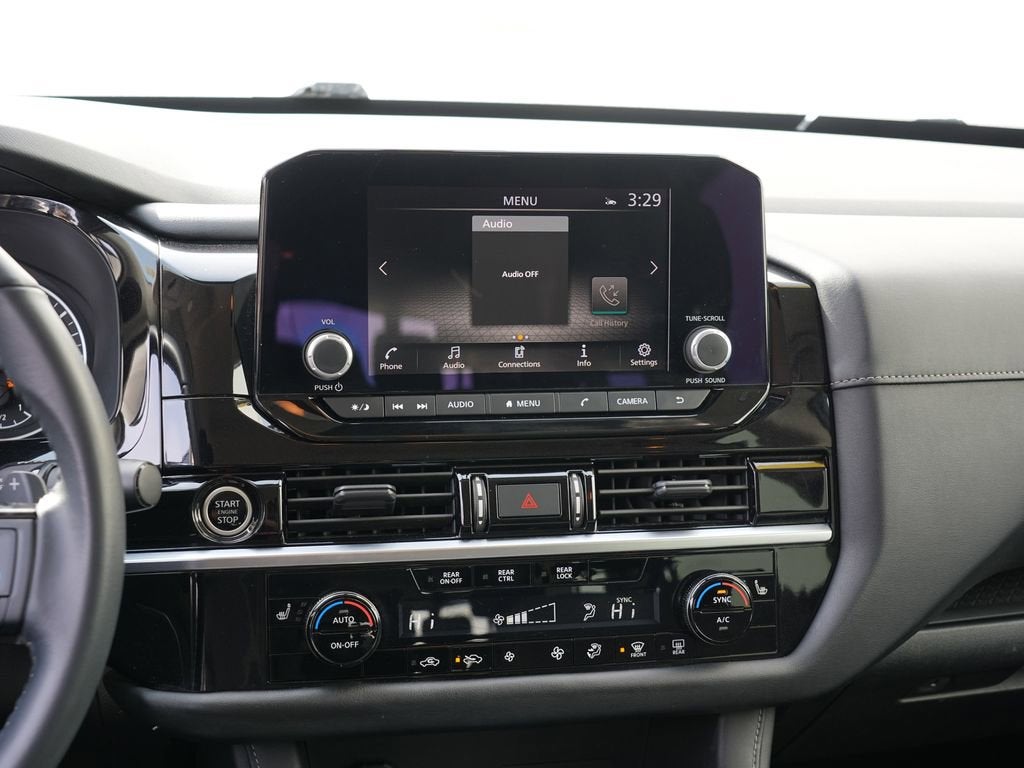 2023 Nissan Pathfinder SV 4WD
