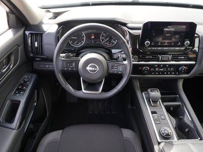 2023 Nissan Pathfinder SV 4WD