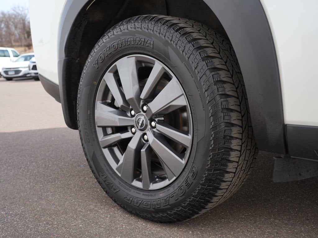2023 Nissan Pathfinder SV 4WD