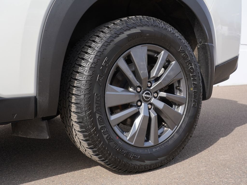 2023 Nissan Pathfinder SV 4WD