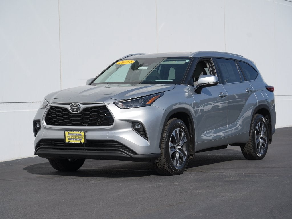 2023 Toyota Highlander XLE