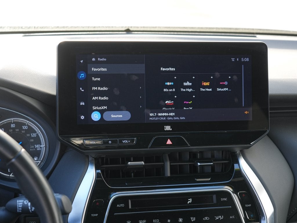 2024 Toyota Venza XLE