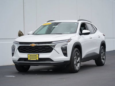 2025 Chevrolet Trax LT