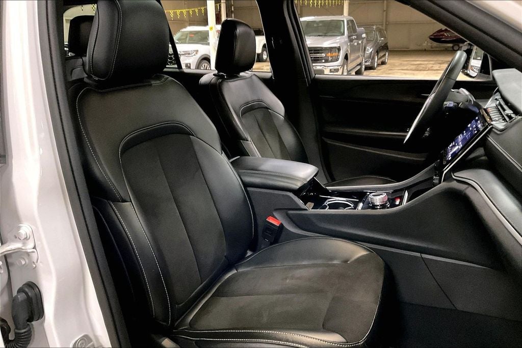 2023 Jeep Grand Cherokee Altitude X