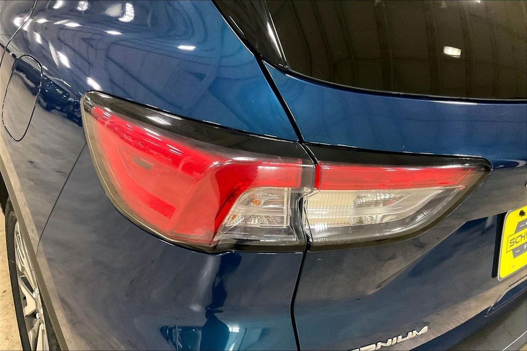2020 Ford Escape Titanium