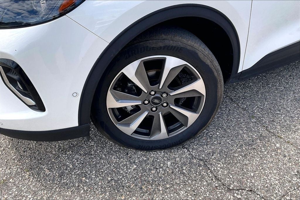 2023 Ford Escape Platinum
