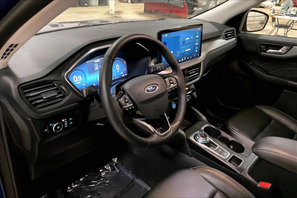 2023 Ford Escape Platinum