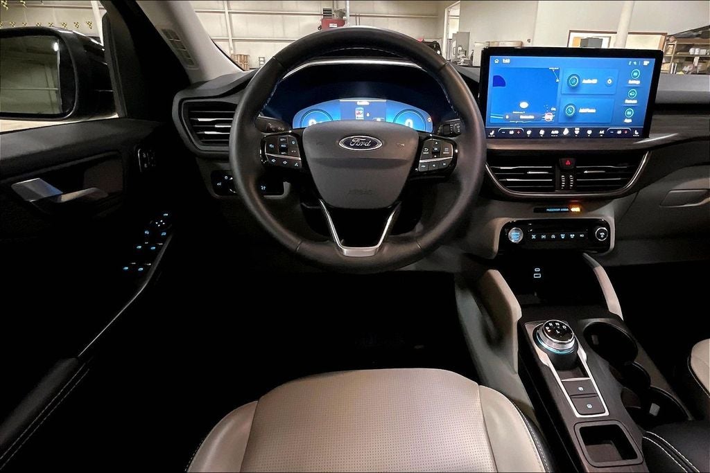 2023 Ford Escape Platinum