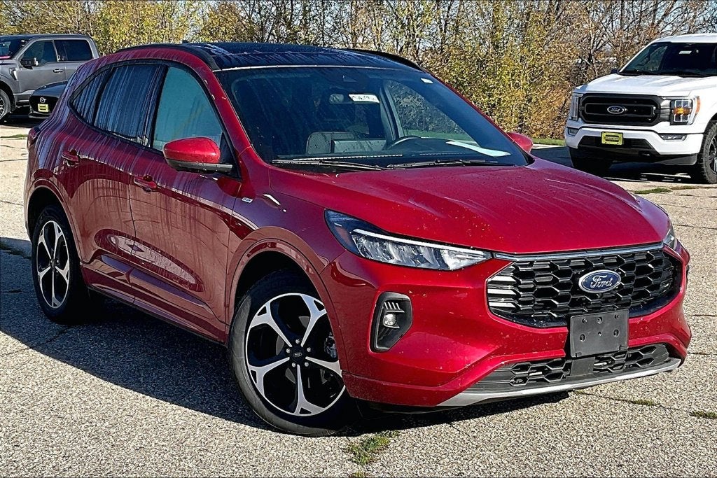 2023 Ford Escape ST-Line Select