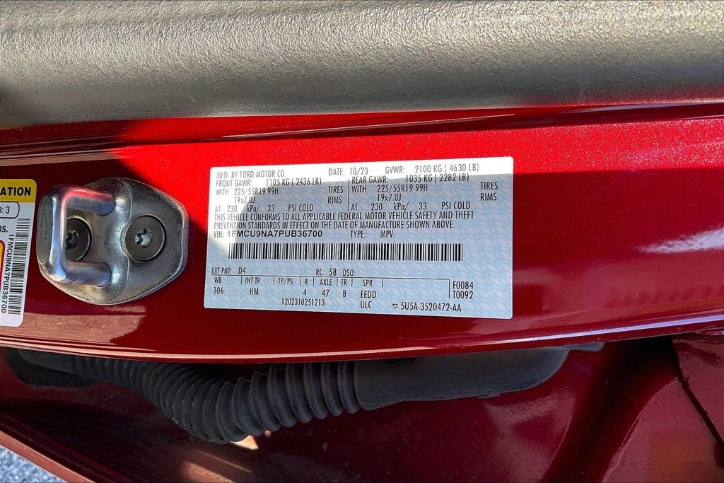 2023 Ford Escape ST-Line Select