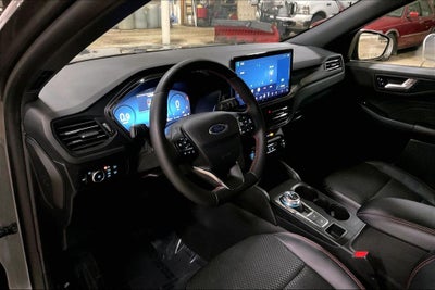 2025 Ford Escape ST-Line Elite