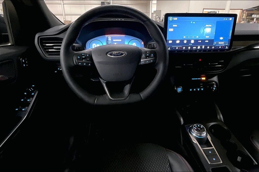 2025 Ford Escape ST-Line Elite