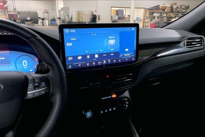 2025 Ford Escape ST-Line Elite