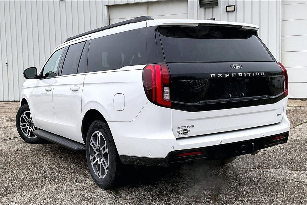 2025 Ford Expedition Max Active