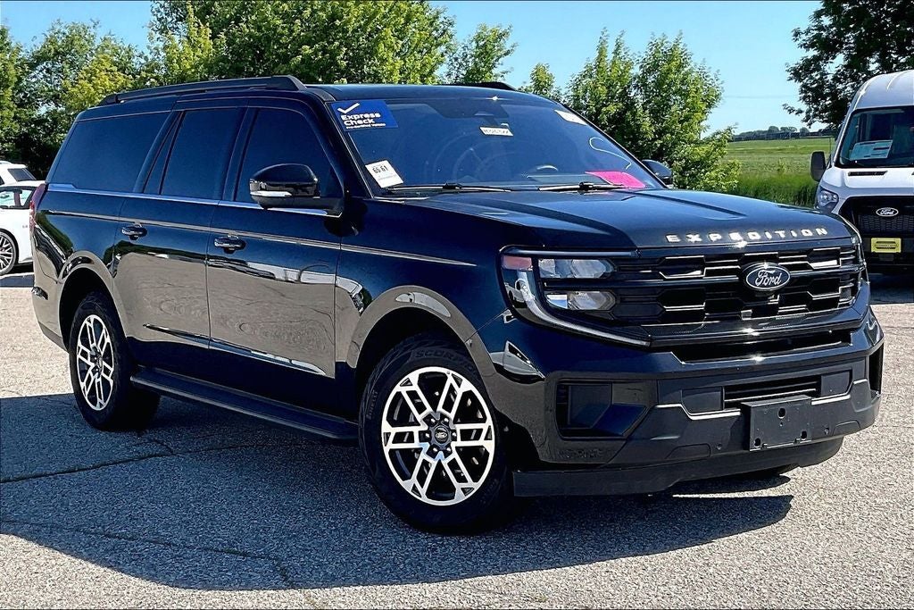 2025 Ford Expedition Max Active