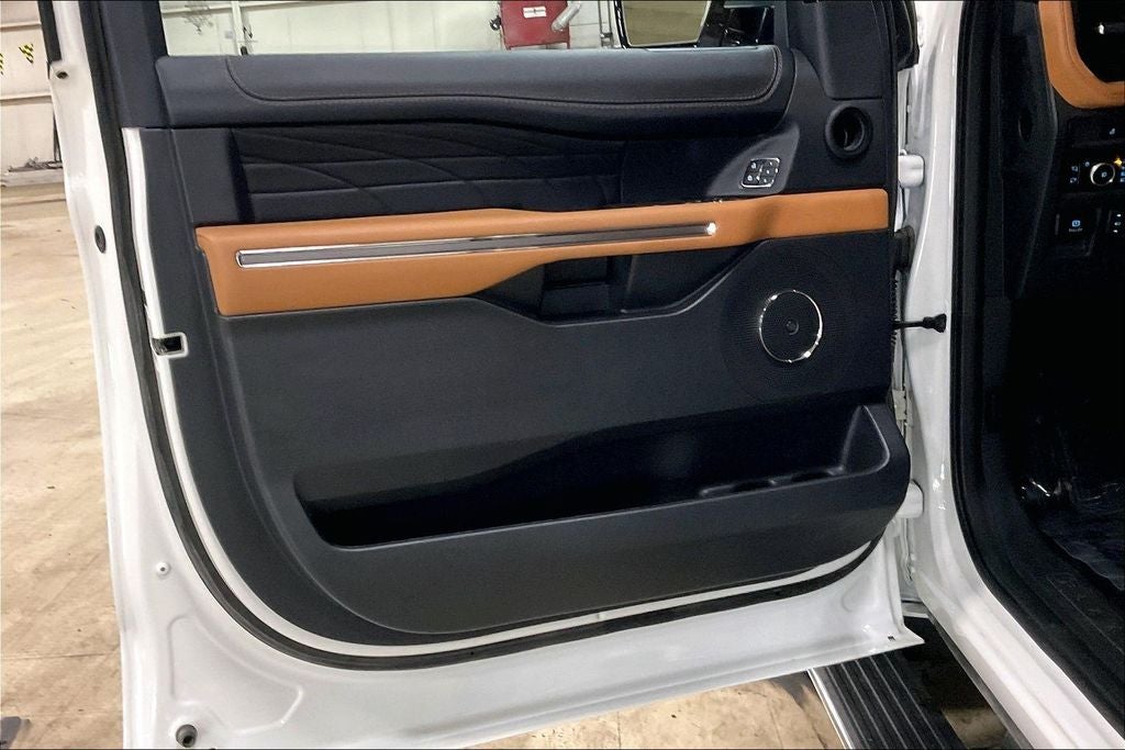 2023 Ford Expedition Max Platinum
