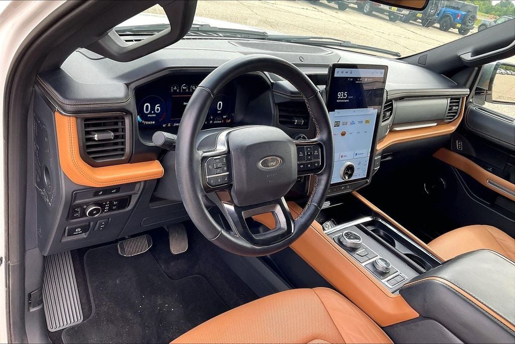 2023 Ford Expedition Max Platinum