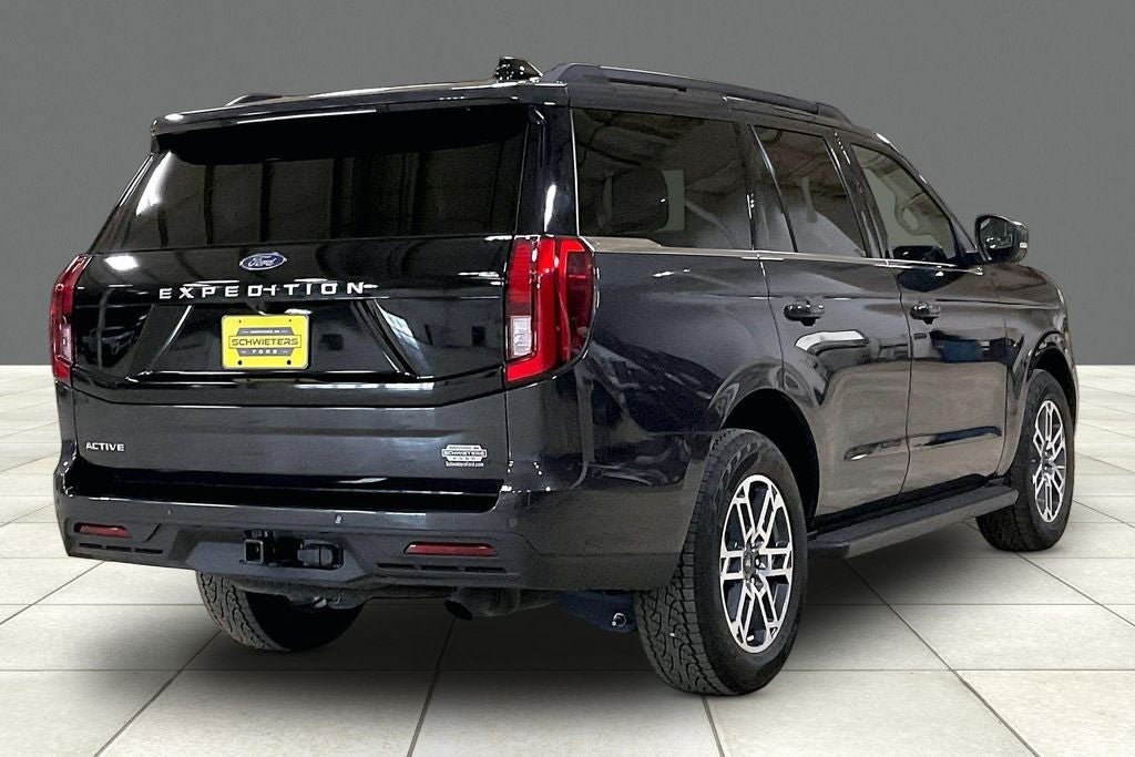 2025 Ford Expedition Active