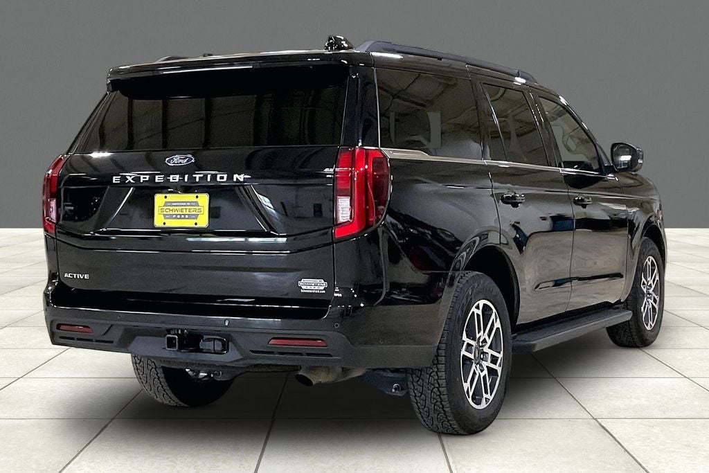2025 Ford Expedition Active