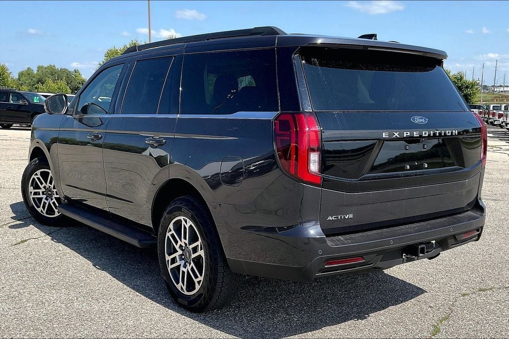 2025 Ford Expedition Active