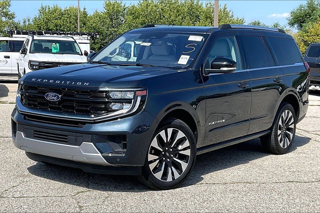 2025 Ford Expedition Platinum