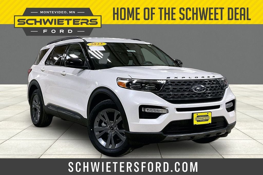 2023 Ford Explorer XLT