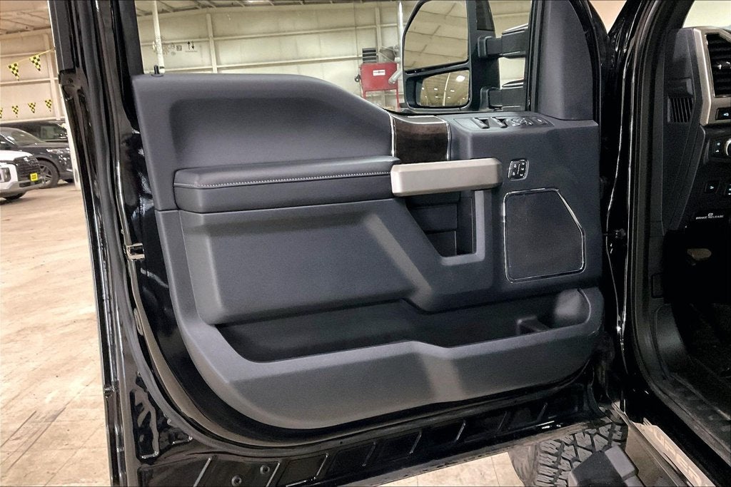 2022 Ford F-250SD Lariat
