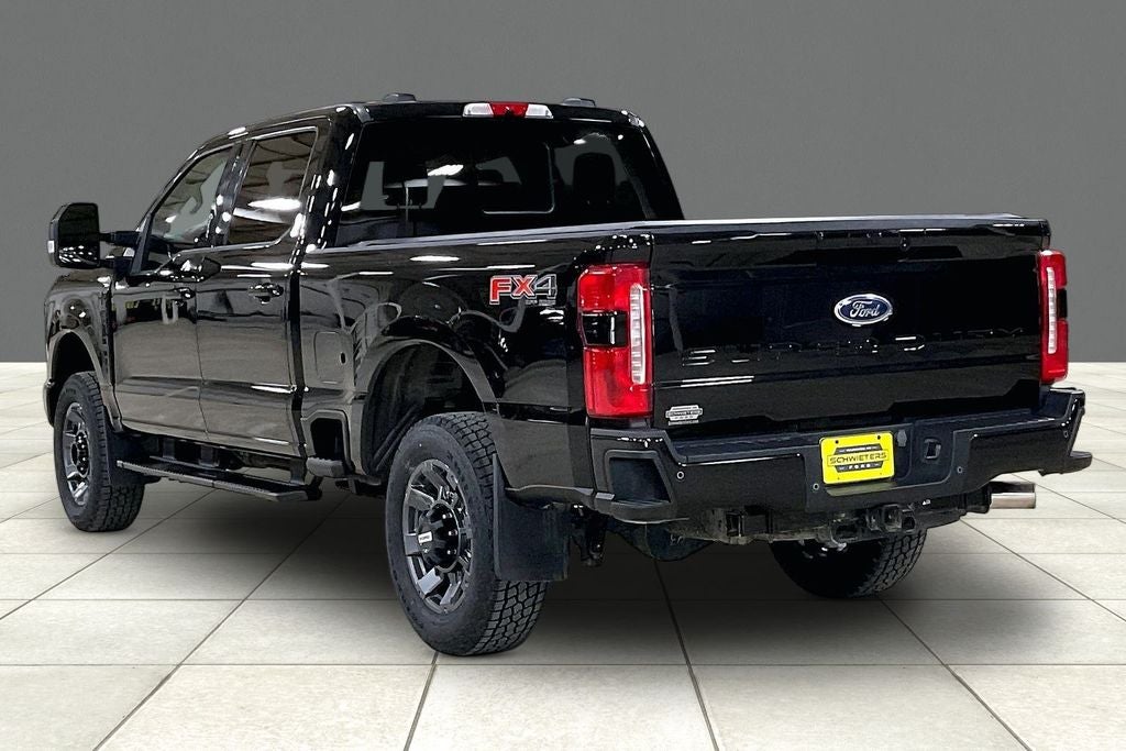 2023 Ford F-350SD Lariat