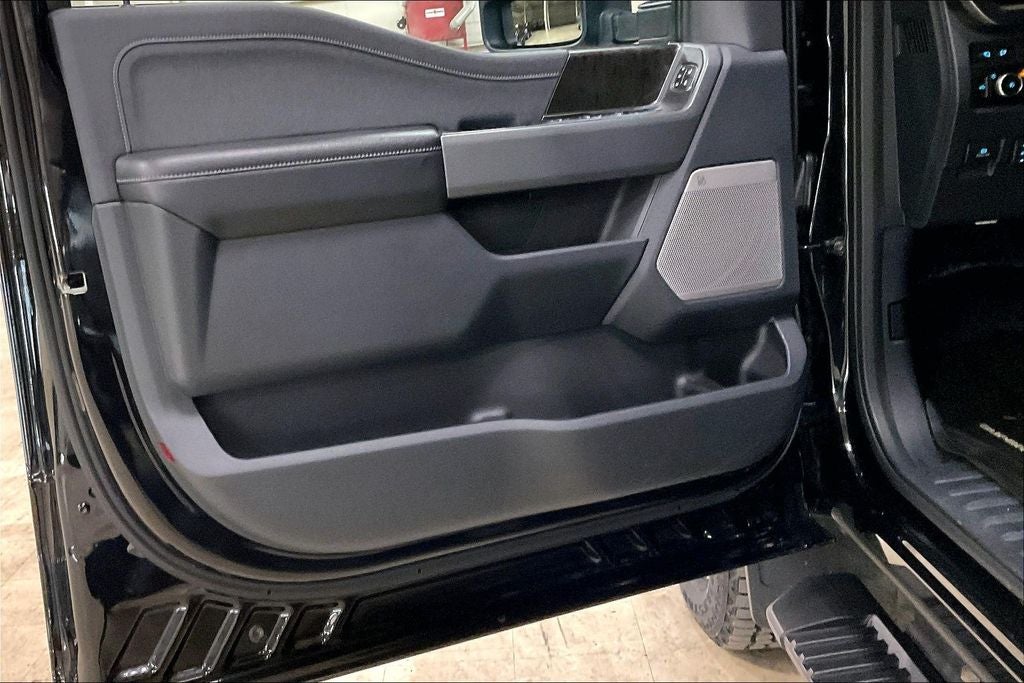 2023 Ford F-350SD Lariat