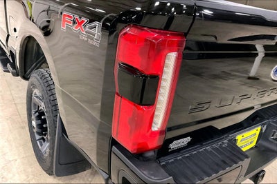 2023 Ford F-350SD Lariat