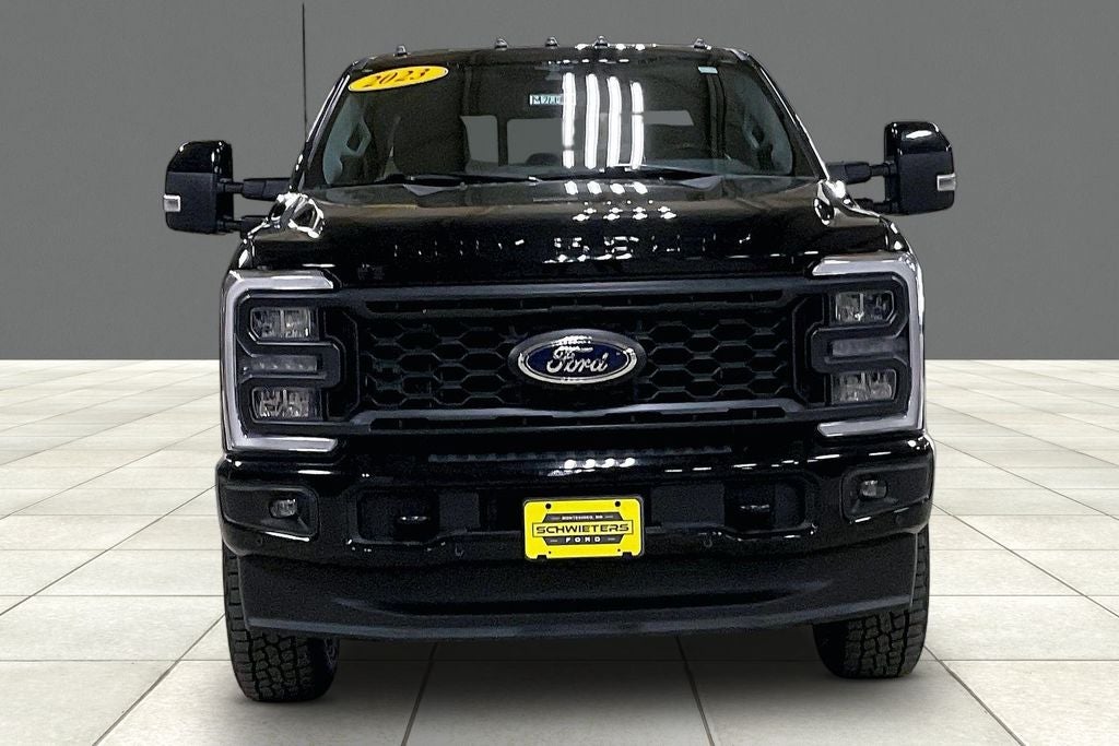 2023 Ford F-350SD Lariat