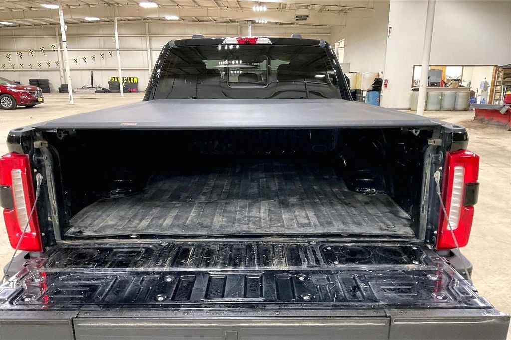 2023 Ford F-350SD Lariat