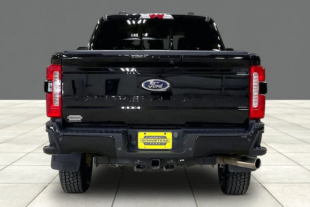 2023 Ford F-350SD Lariat