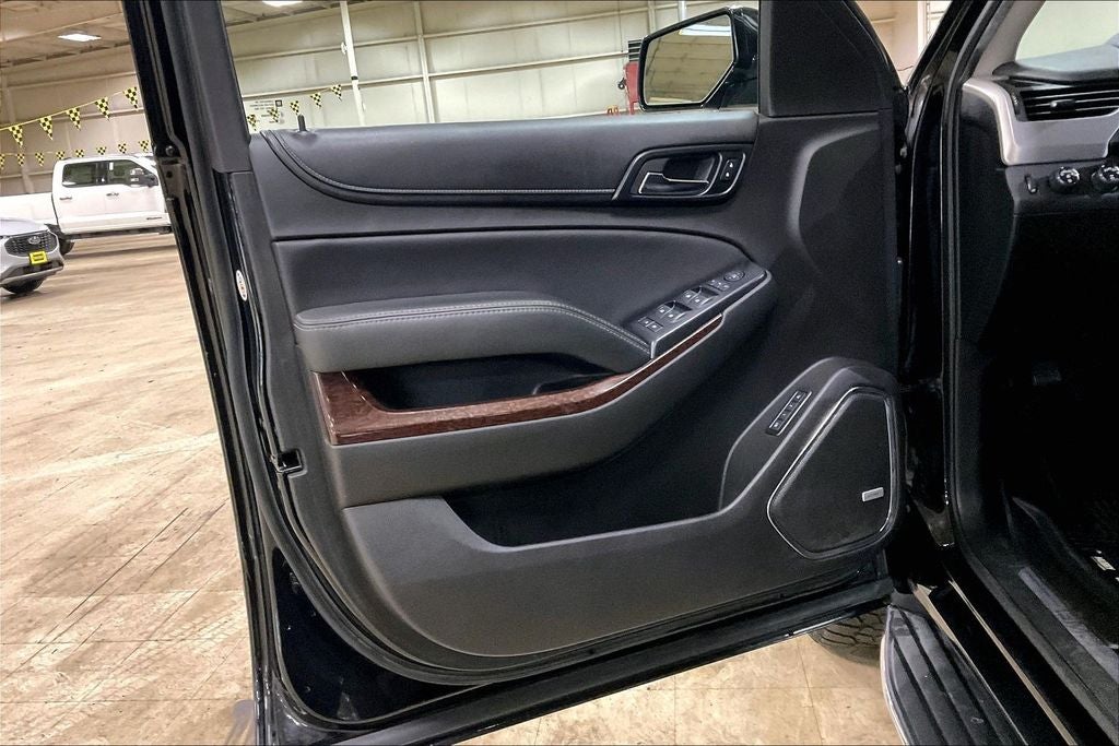 2017 GMC Yukon XL SLT