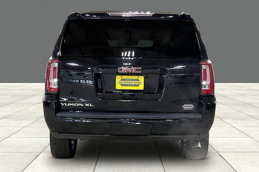 2017 GMC Yukon XL SLT