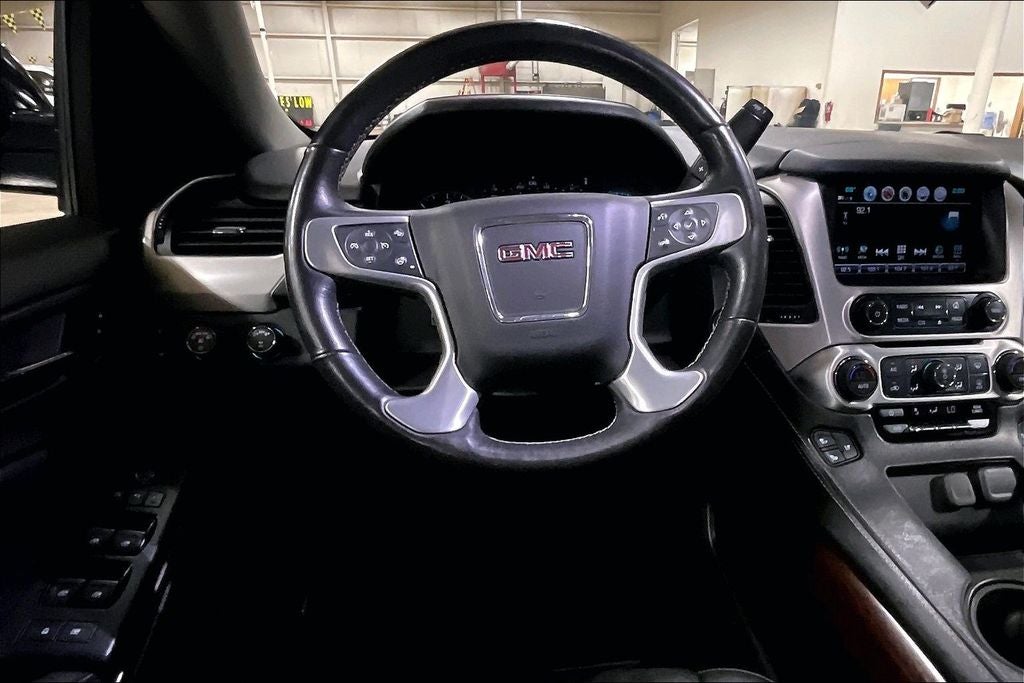 2017 GMC Yukon XL SLT