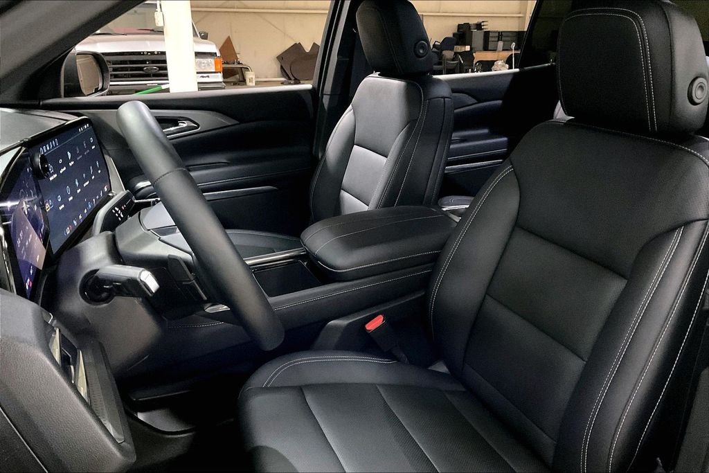 2026 Chevrolet Traverse LT 2LT