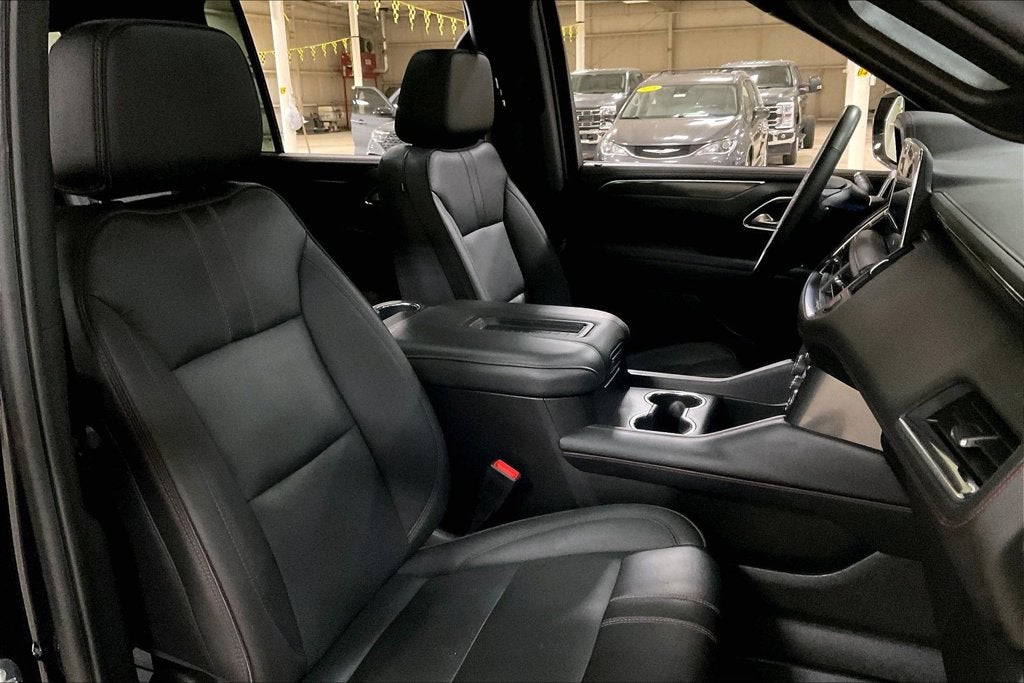 2024 Chevrolet Suburban RST