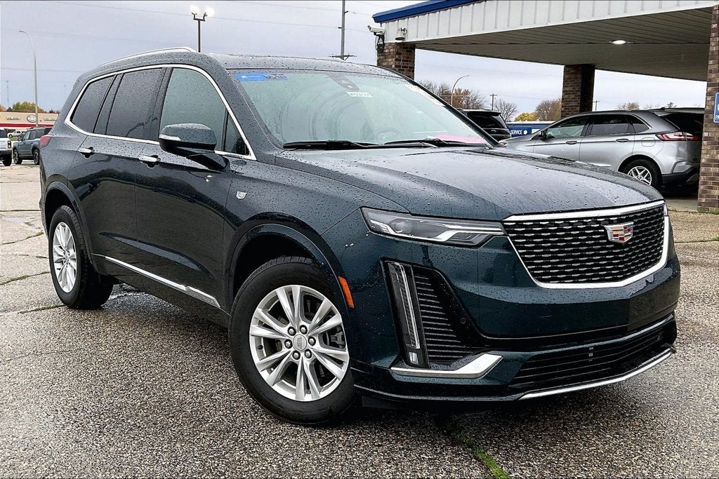 2024 Cadillac XT6 Luxury