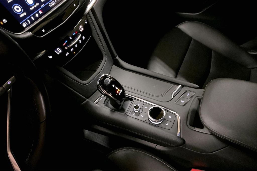 2024 Cadillac XT6 Luxury