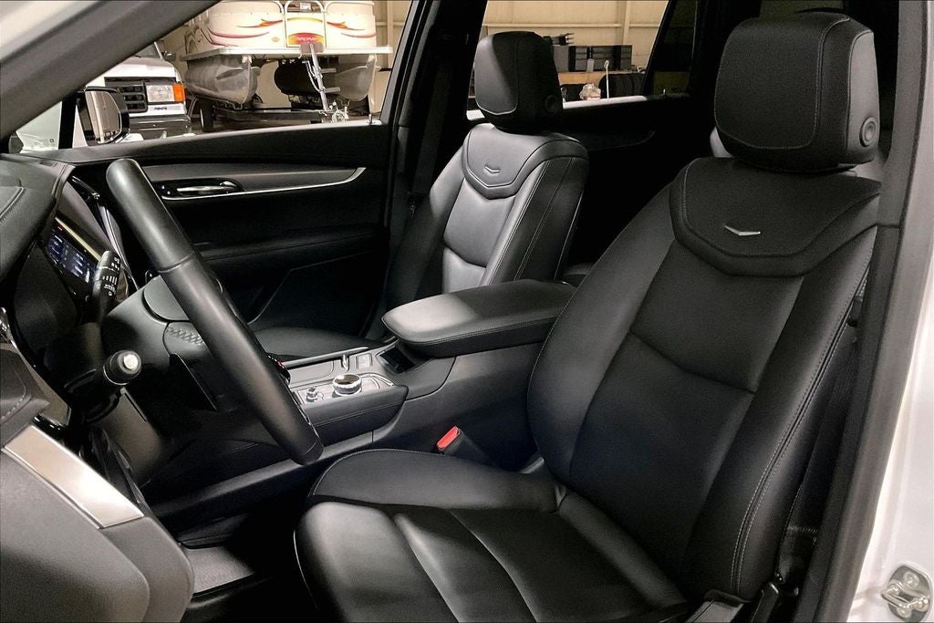 2024 Cadillac XT6 Luxury
