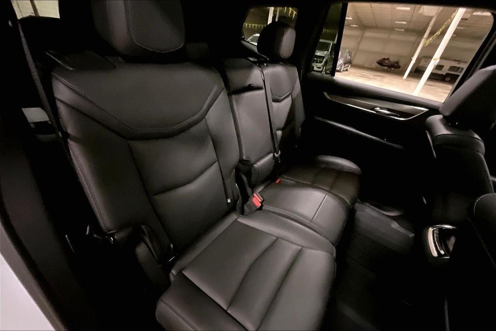 2024 Cadillac XT6 Luxury