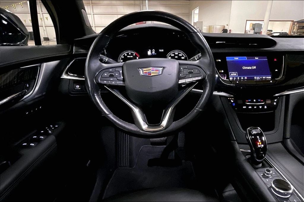2024 Cadillac XT6 Premium Luxury