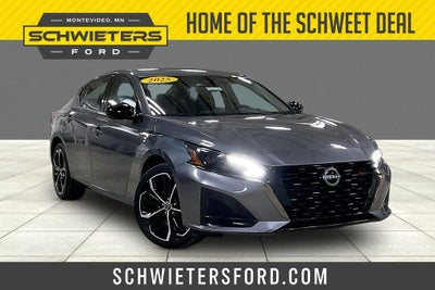 2025 Nissan Altima 2.5 SR