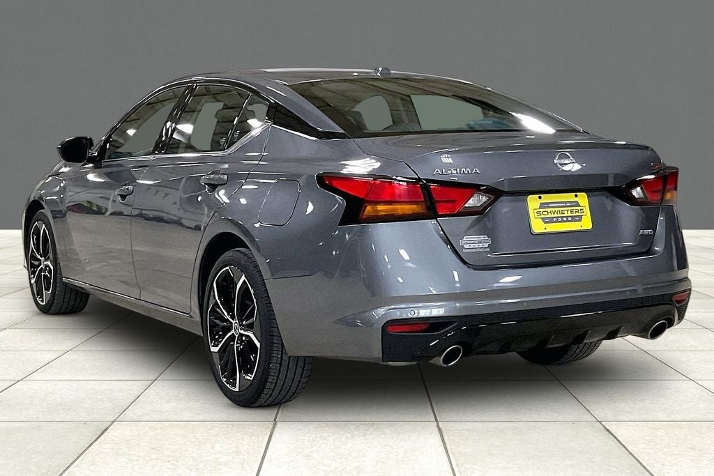2025 Nissan Altima 2.5 SR