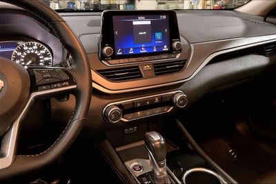 2025 Nissan Altima 2.5 SR